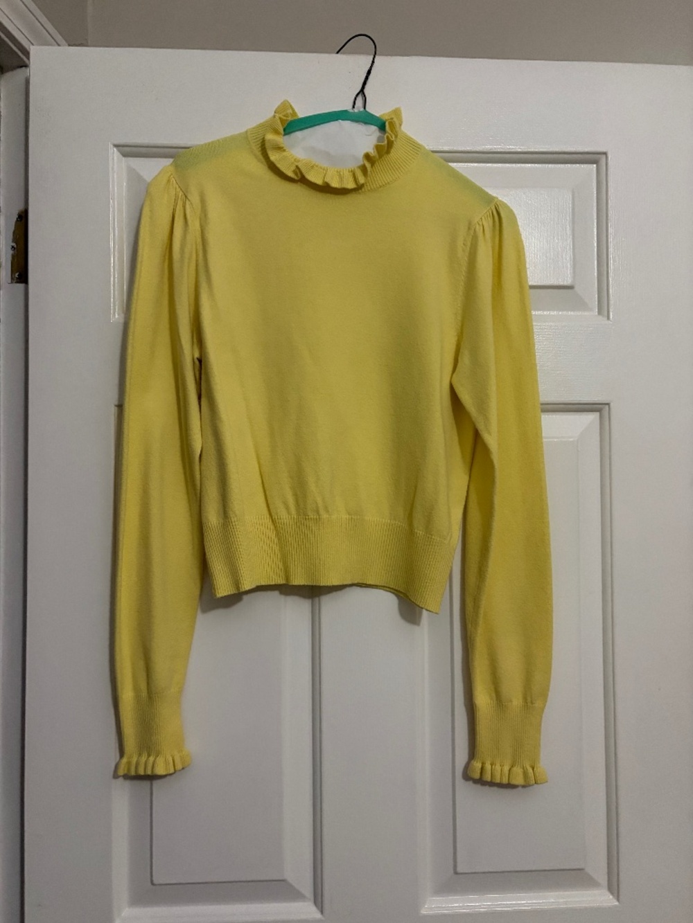 Entro sweater